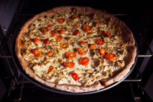 The BEST BBQ Chicken Pizza ronaldo de oliveira qyp5tomb4fu unsplash